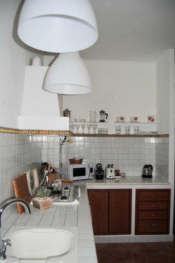 Famiglia Poggi, The Flying Hippo Apartment Рим Екстериор снимка
